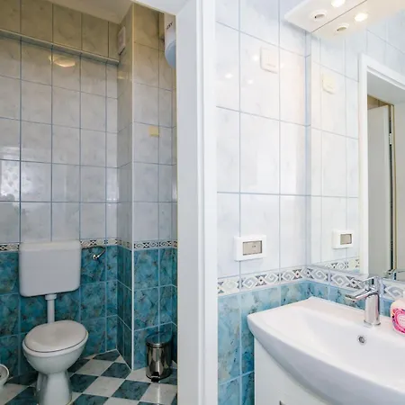 Maky Apartman *